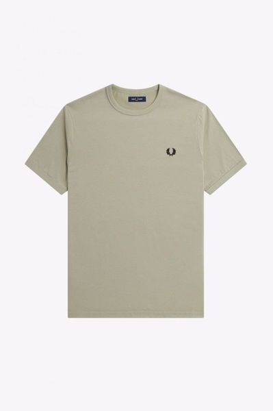 Fred Perry t-shirt